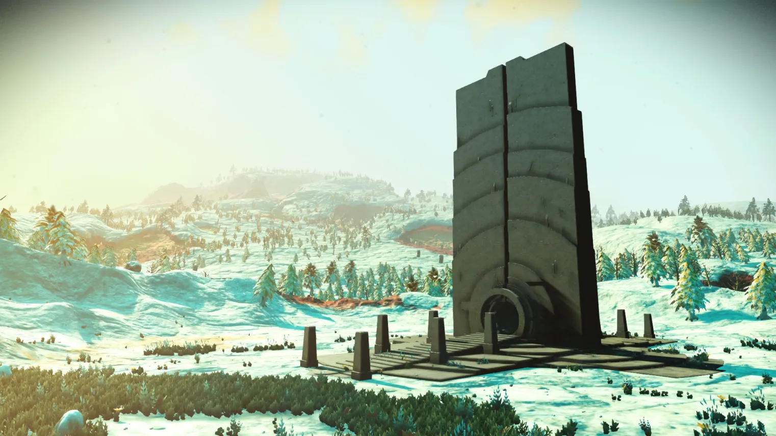 PLAQUE, MONOLITHE et RUINE